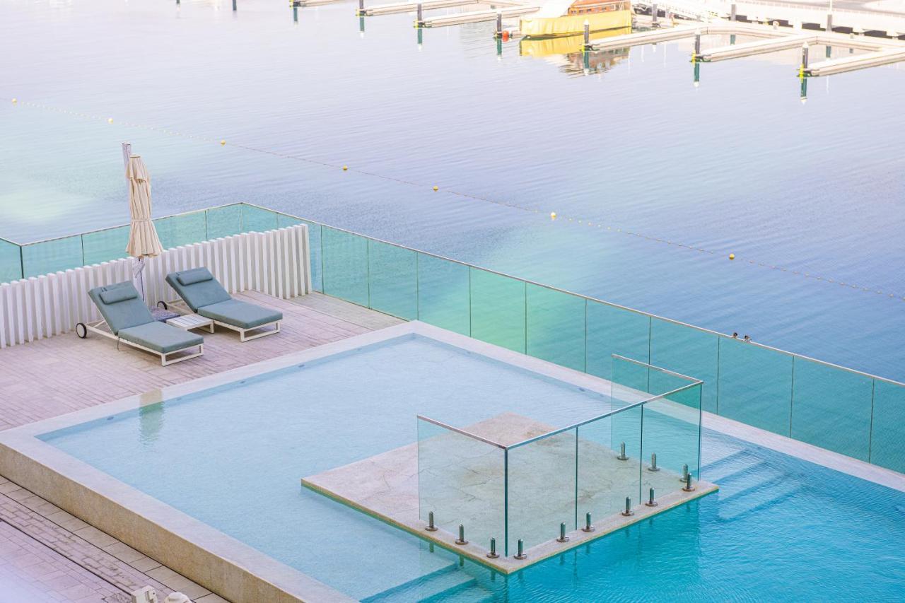 Ultra Luxury Emaar Beachfront - Private Beach And Pool Dubaj Kültér fotó