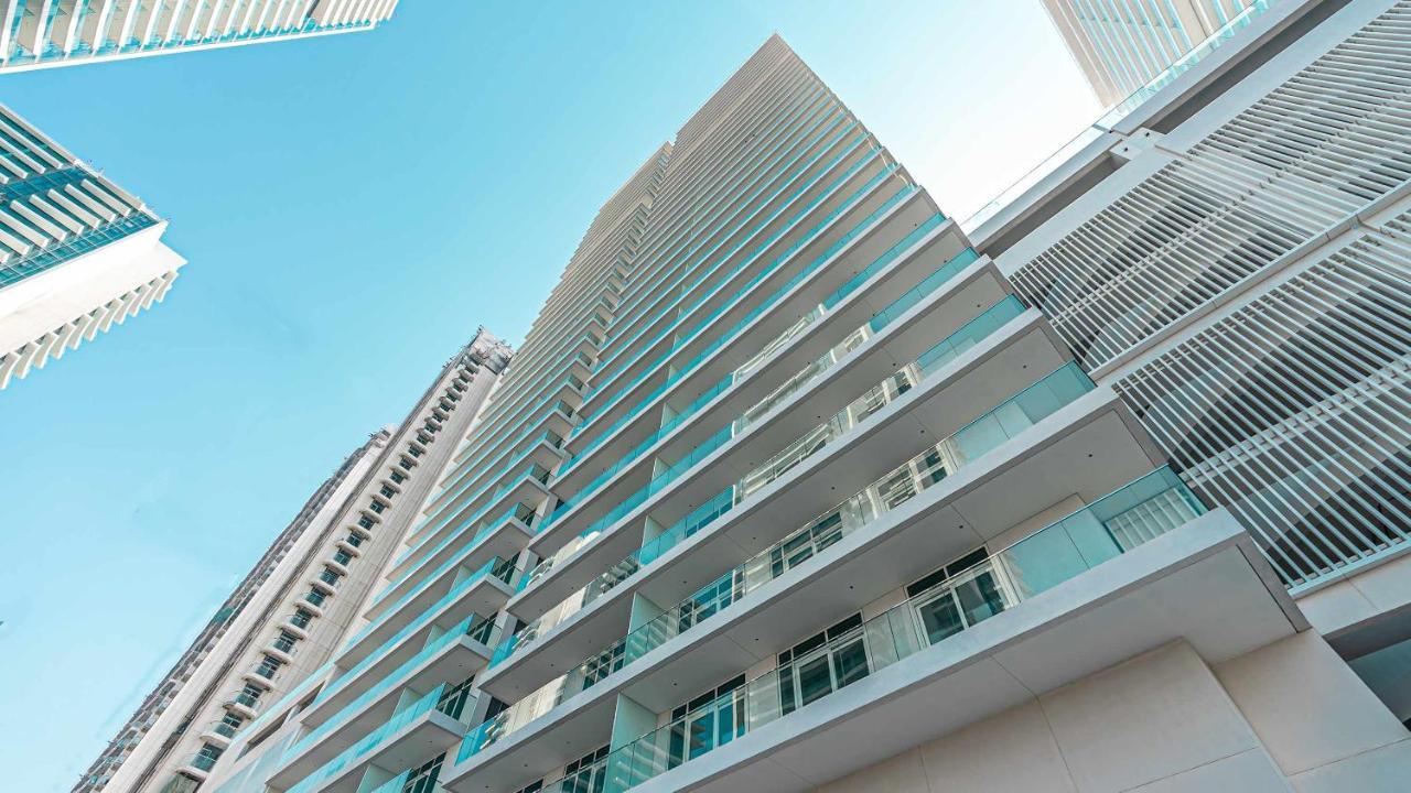 Ultra Luxury Emaar Beachfront - Private Beach And Pool Dubaj Kültér fotó