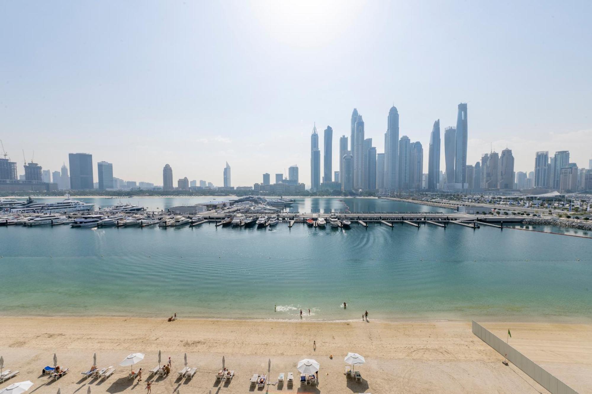 Ultra Luxury Emaar Beachfront - Private Beach And Pool Dubaj Kültér fotó